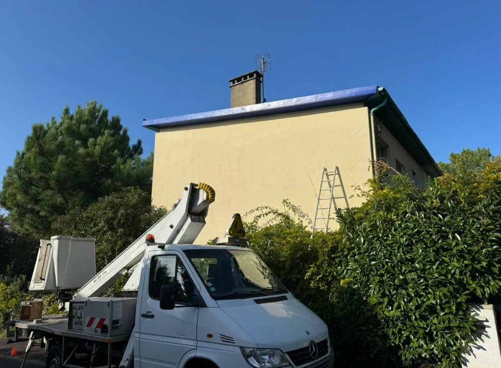 APRÉS